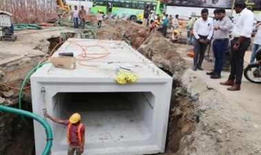 Construction of Ready-Made Minor Bridge Intensified at Lanka Corner