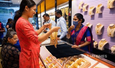 Gold Prices Hit New Record High: One Sovereign at ₹1.24 Lakh