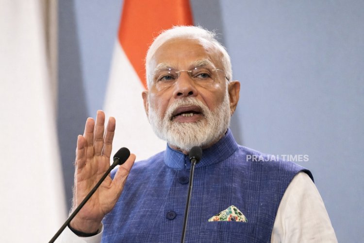 PM Narendra Modi Pays Tribute to Martyrs on 7th Anniversary of Pulwama Attack