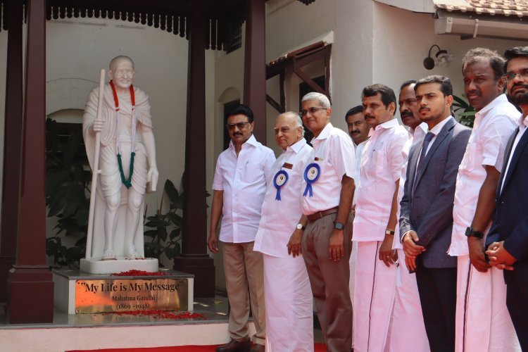 Tamil Nadu CM MK Stalin visits Mahatma Gandhi Memorial
